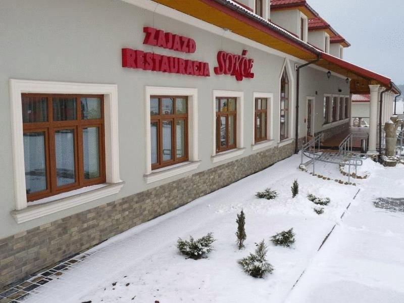 Zajazd Sokol Hotel Nienadówka Eksteriør billede