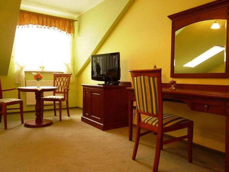 Zajazd Sokol Hotel Nienadówka Værelse billede